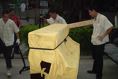 �c������D